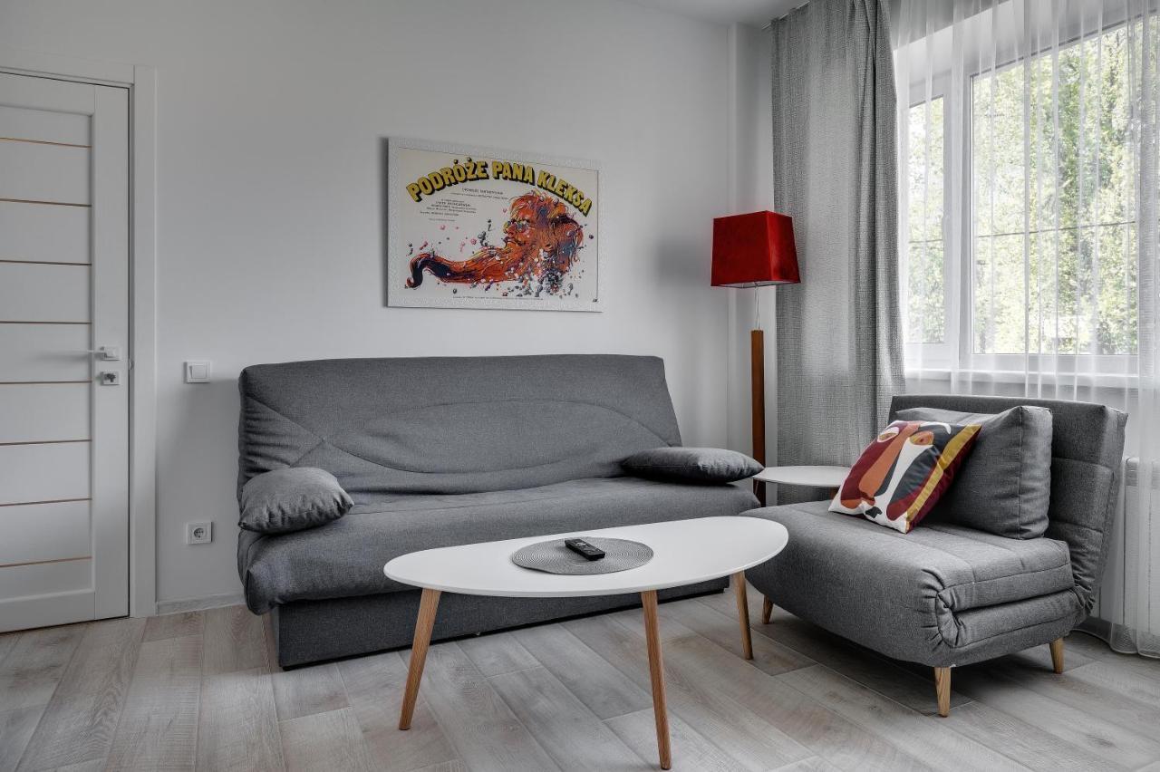 White Apartment Scandinavian Style Zaporizhia Extérieur photo